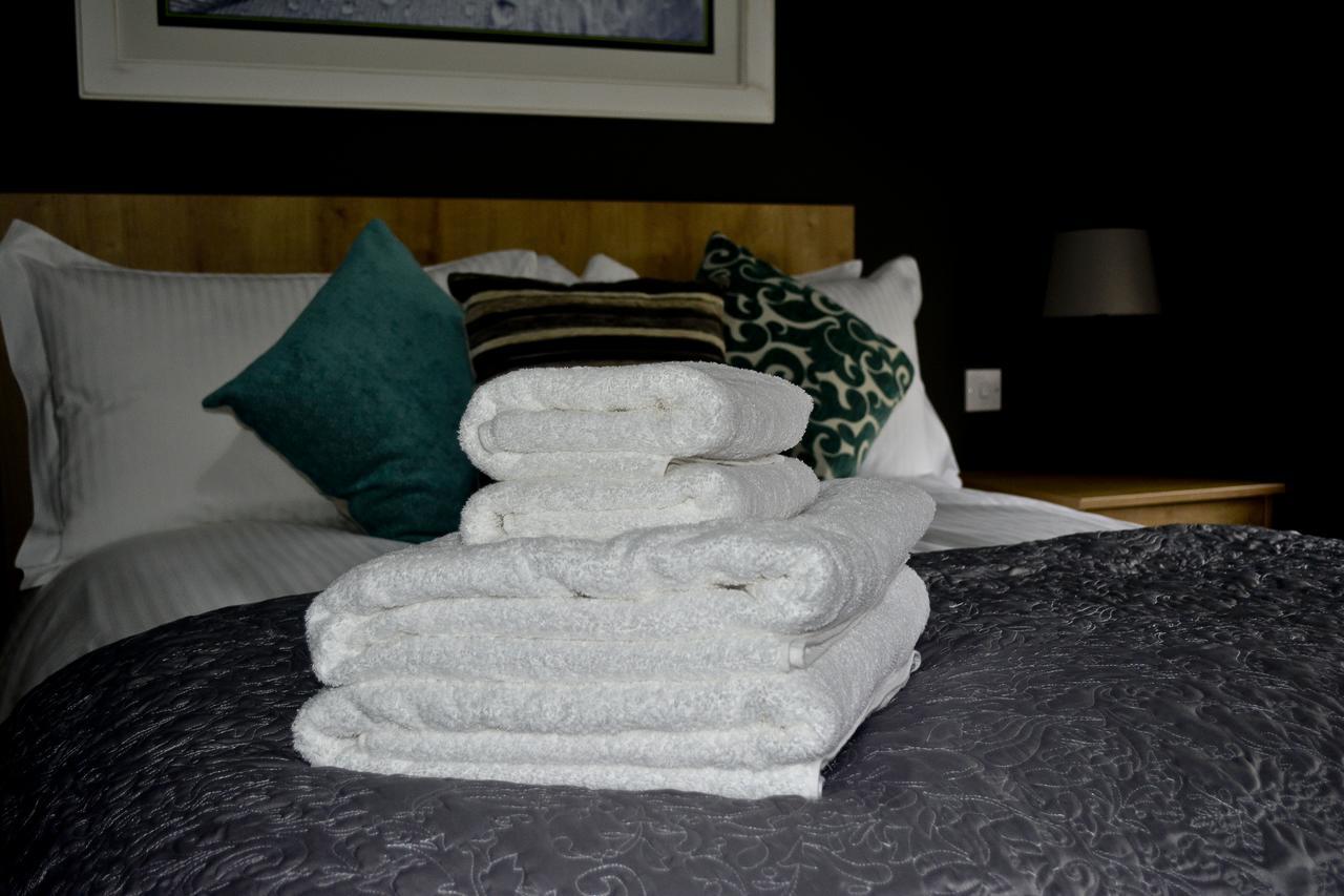 The Ugly Duckling Bed and Breakfast Telford Buitenkant foto