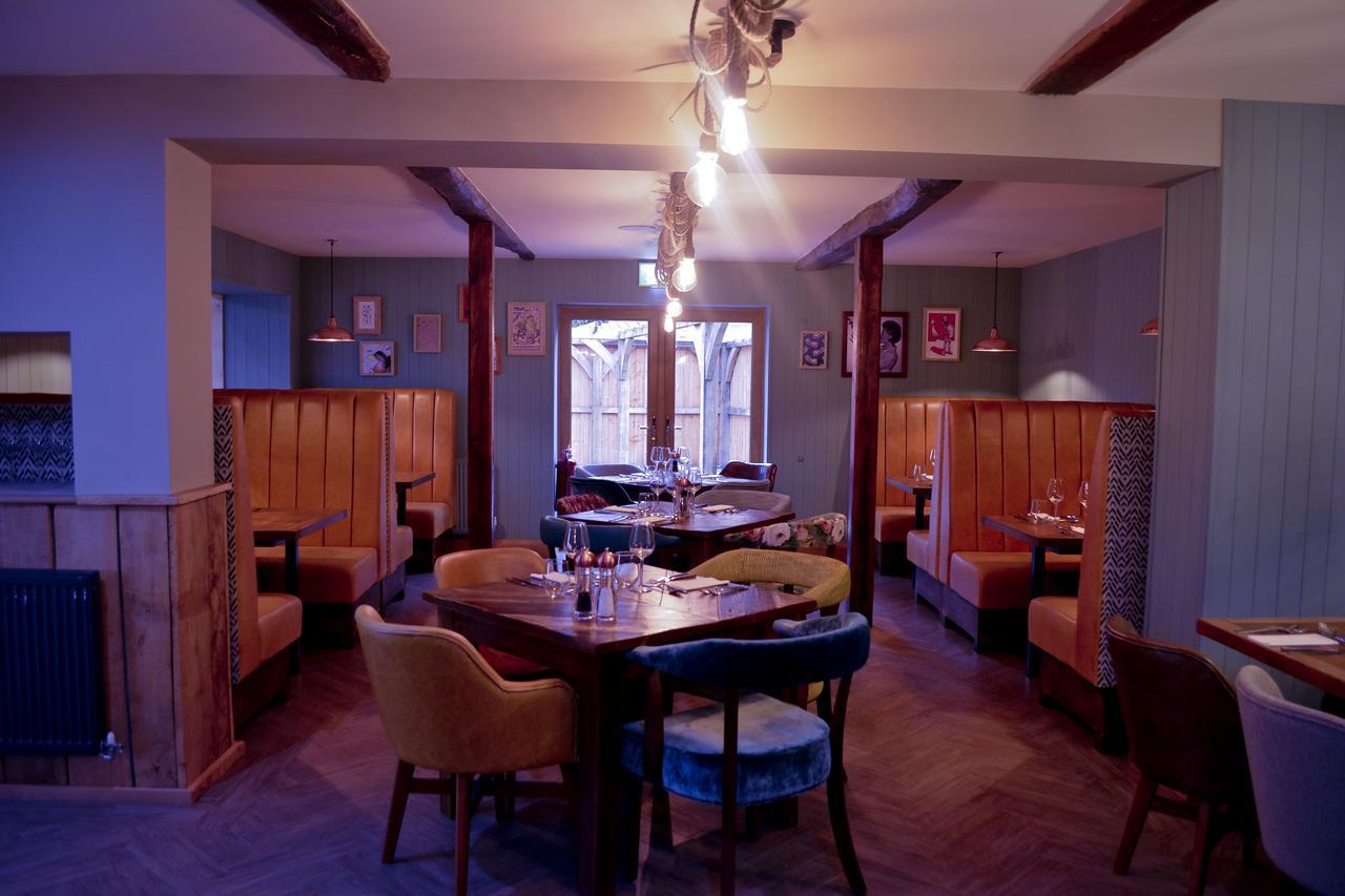 The Ugly Duckling Bed and Breakfast Telford Buitenkant foto